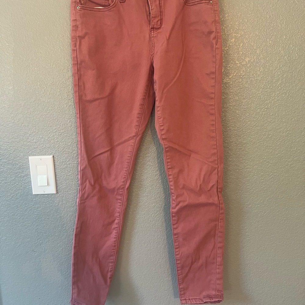 4/$10 Women's Pink Jeans